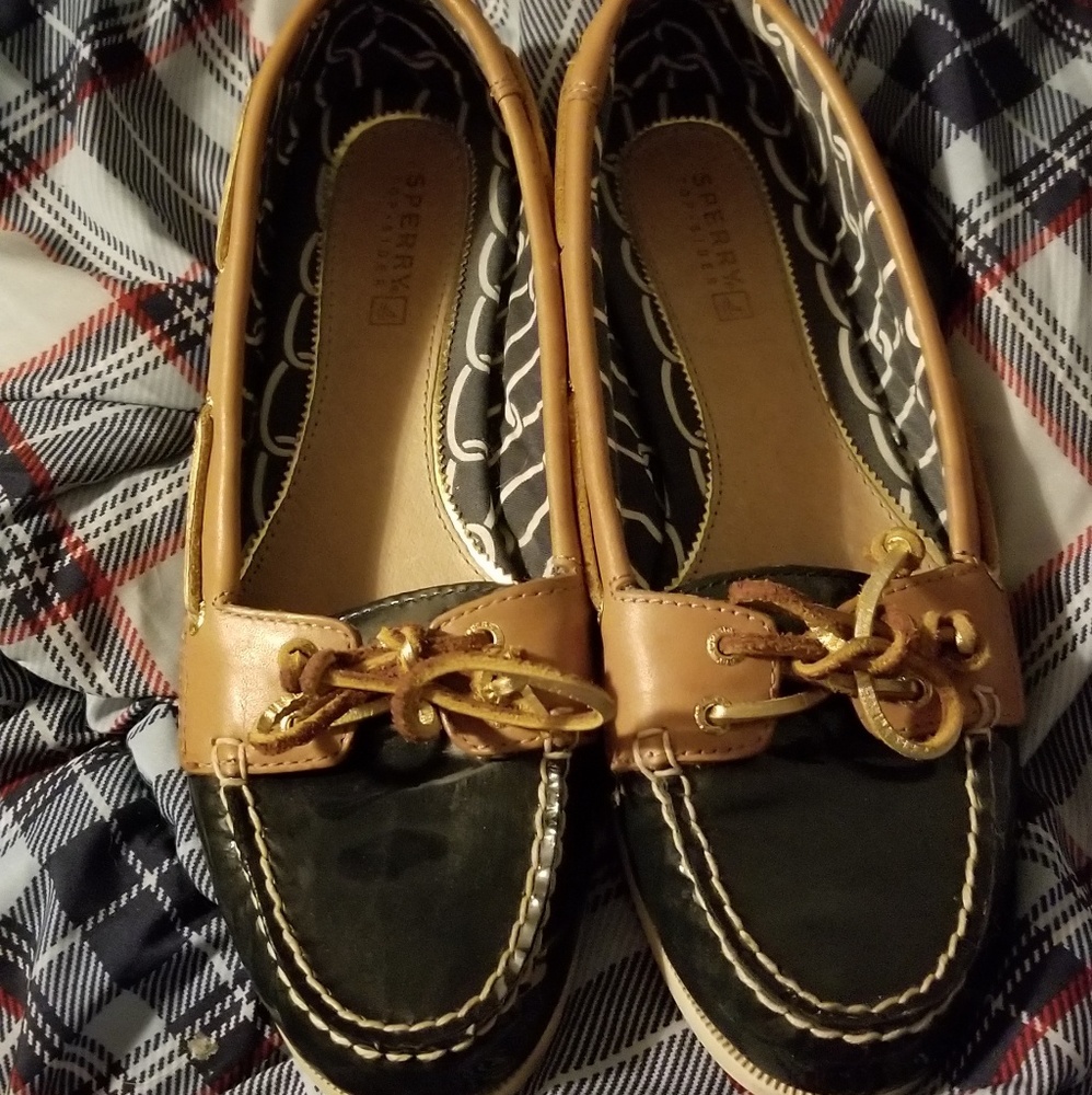 Sperry - Picture 2 of 6